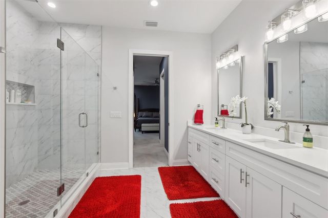 714 S LOIS AVENUE, Tampa, FL 33609