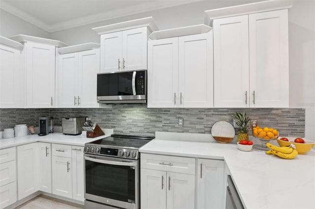 714 S LOIS AVENUE, Tampa, FL 33609