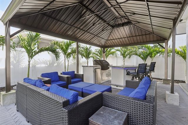 714 S LOIS AVENUE, Tampa, FL 33609