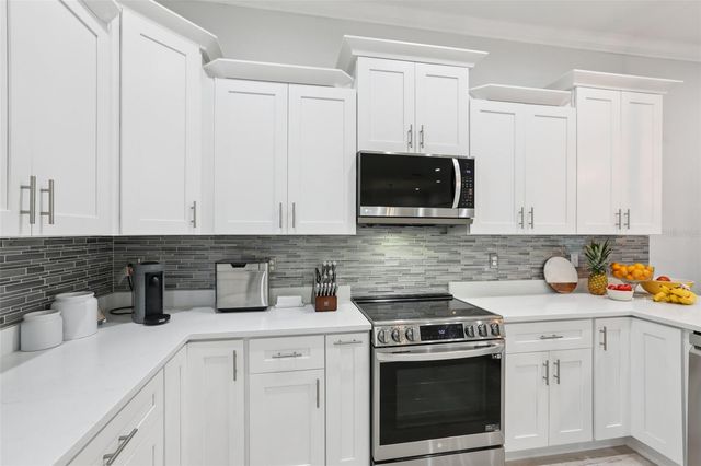 714 S LOIS AVENUE, Tampa, FL 33609