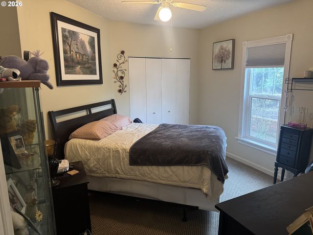 1895 BUCK St, West Linn, OR 97068