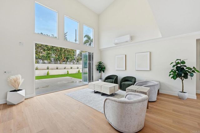 2779 Wilson Street, Carlsbad, CA 92008