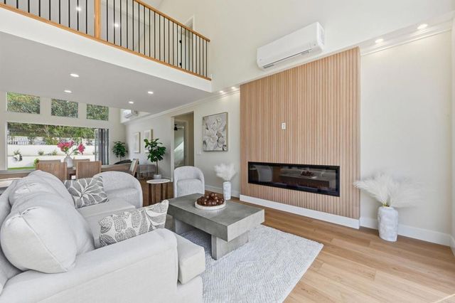 2779 Wilson Street, Carlsbad, CA 92008