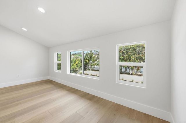 2779 Wilson Street, Carlsbad, CA 92008