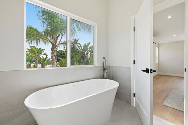 2779 Wilson Street, Carlsbad, CA 92008