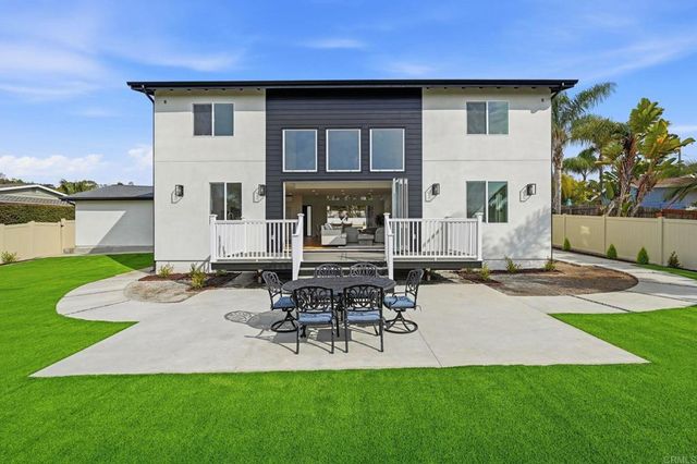 2779 Wilson Street, Carlsbad, CA 92008