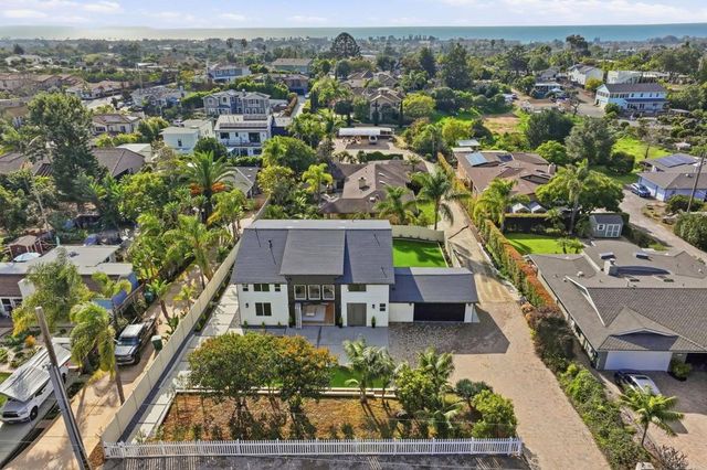 2779 Wilson Street, Carlsbad, CA 92008