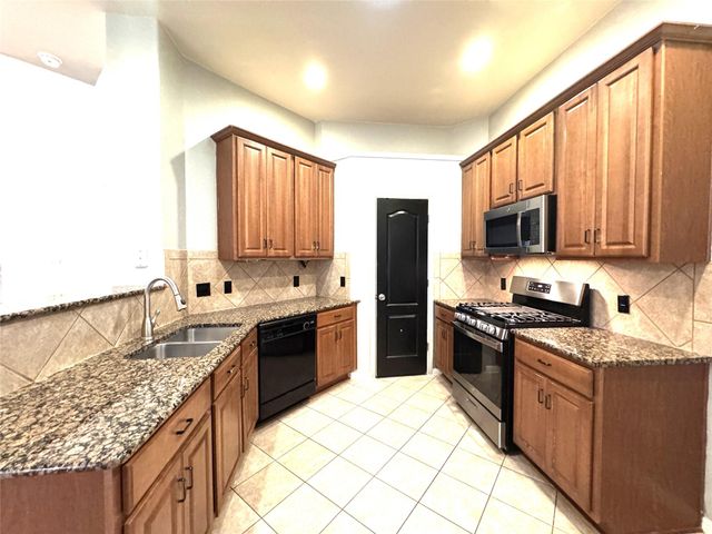 807 Centerbrook PL, Round Rock, TX 78665