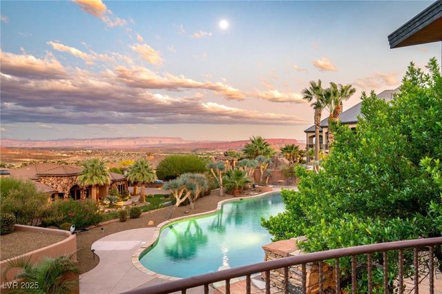 1558 Harvard Avenue, Washington, UT 84780