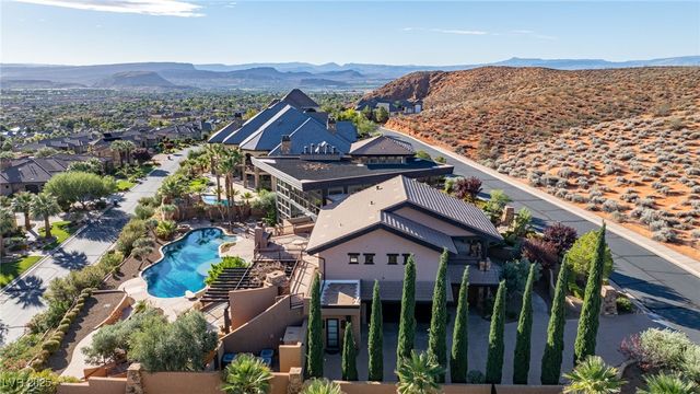 1558 Harvard Avenue, Washington, UT 84780