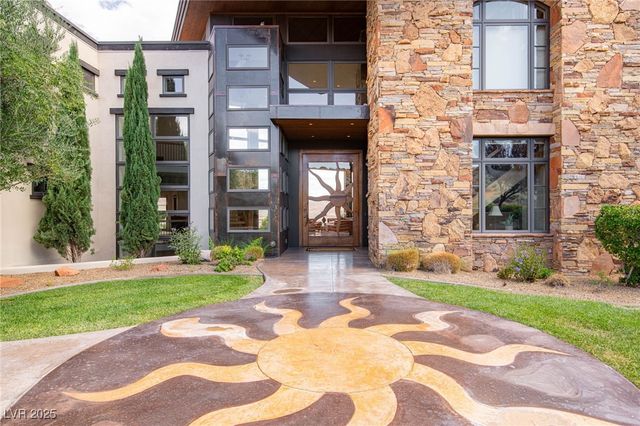 1558 Harvard Avenue, Washington, UT 84780