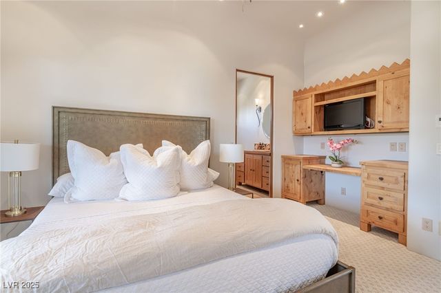 1558 Harvard Avenue, Washington, UT 84780