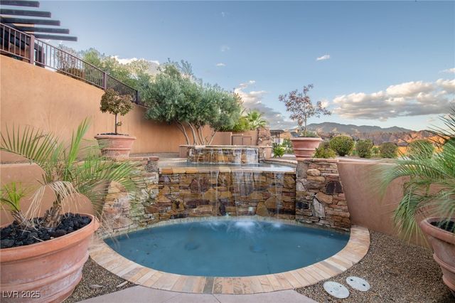 1558 Harvard Avenue, Washington, UT 84780