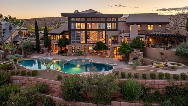 1558 Harvard Avenue, Washington, UT 84780