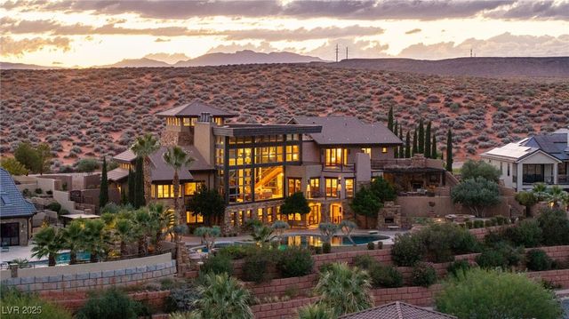 1558 Harvard Avenue, Washington, UT 84780