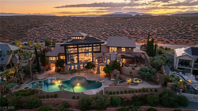 1558 Harvard Avenue, Washington, UT 84780