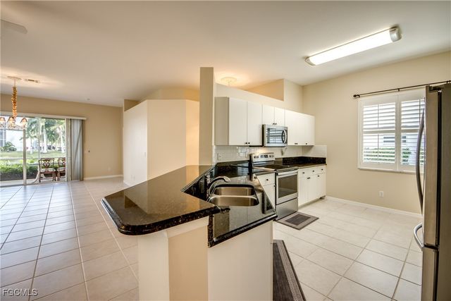 2667 Sunset Lake DR, Cape Coral, FL 33909