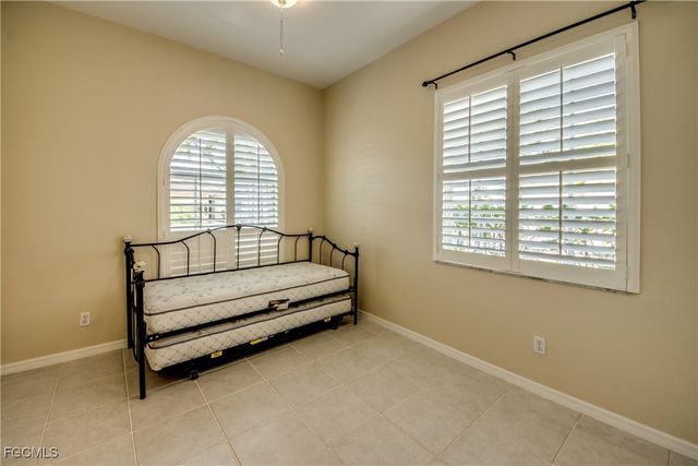 2667 Sunset Lake DR, Cape Coral, FL 33909