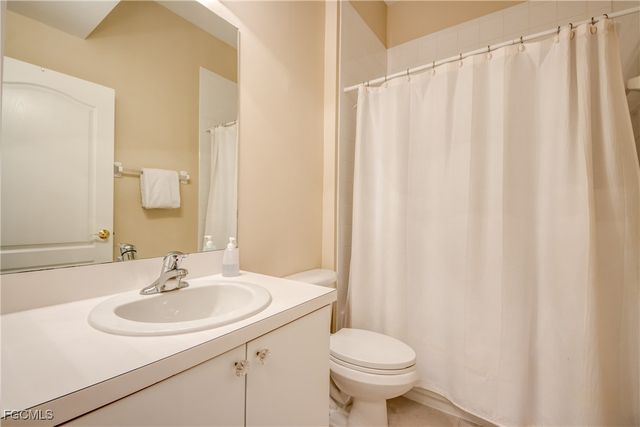 2667 Sunset Lake DR, Cape Coral, FL 33909