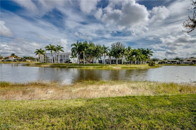 2667 Sunset Lake DR, Cape Coral, FL 33909