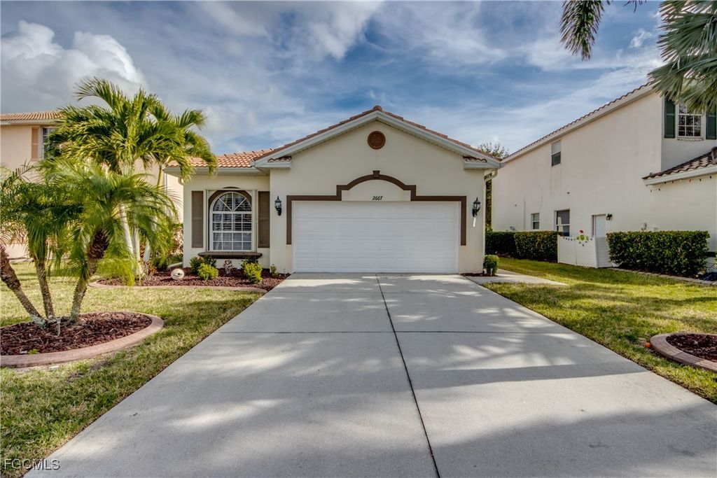 2667 Sunset Lake DR, Cape Coral, FL 33909