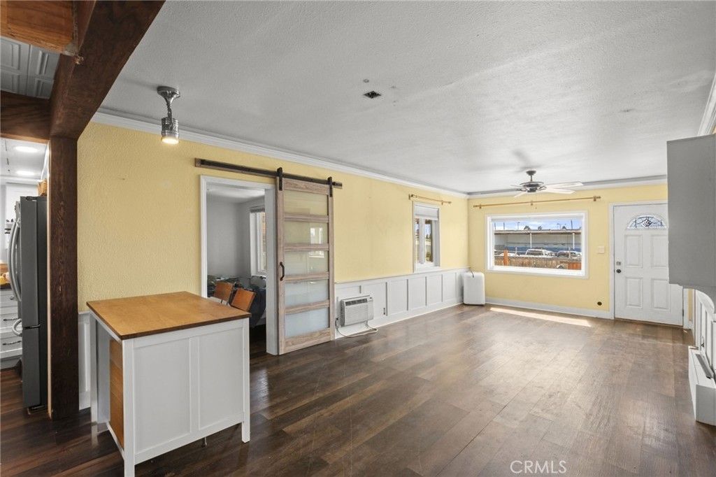 Image 13 of property listing at 2707 E A Avenue, National City, CA 91950
