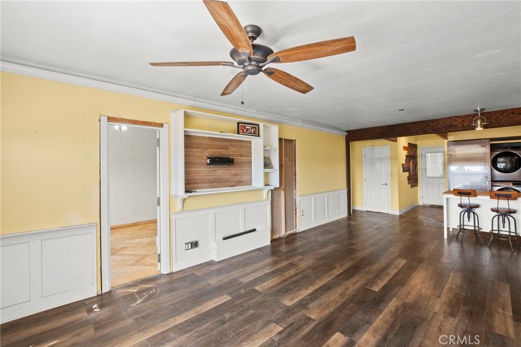 Image 23 of property listing at 2707 E A Avenue, National City, CA 91950
