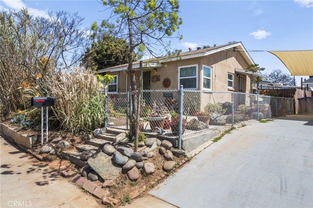 Image 34 of property listing at 2707 E A Avenue, National City, CA 91950