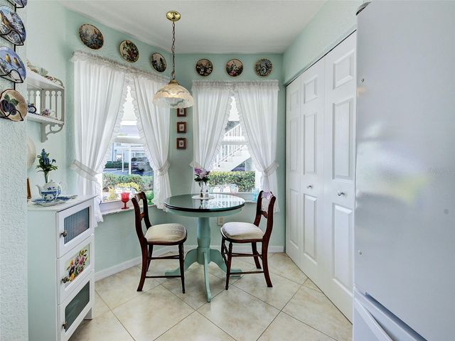 5725 GREENWOOD AVENUE 7102, North Port, FL 34287