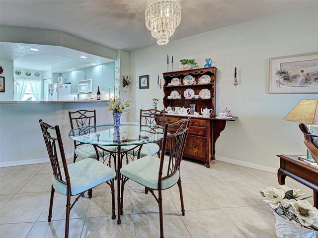 5725 GREENWOOD AVENUE 7102, North Port, FL 34287