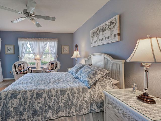 5725 GREENWOOD AVENUE 7102, North Port, FL 34287