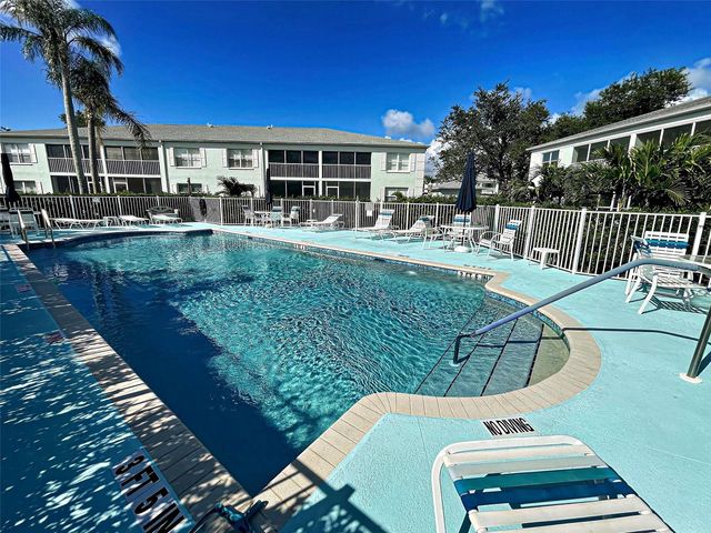 5725 GREENWOOD AVENUE 7102, North Port, FL 34287