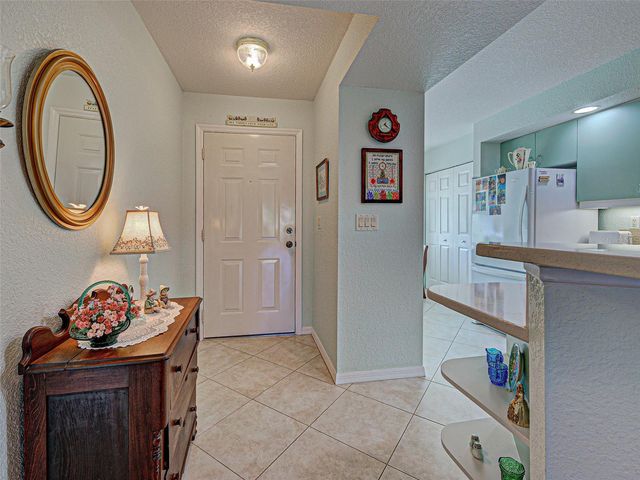 5725 GREENWOOD AVENUE 7102, North Port, FL 34287