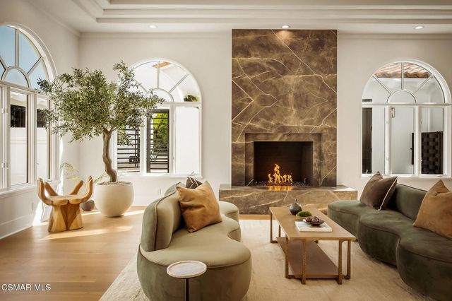 6021 John Muir Road, Hidden Hills, CA 91302