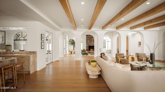 6021 John Muir Road, Hidden Hills, CA 91302