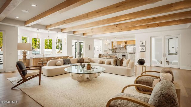 6021 John Muir Road, Hidden Hills, CA 91302