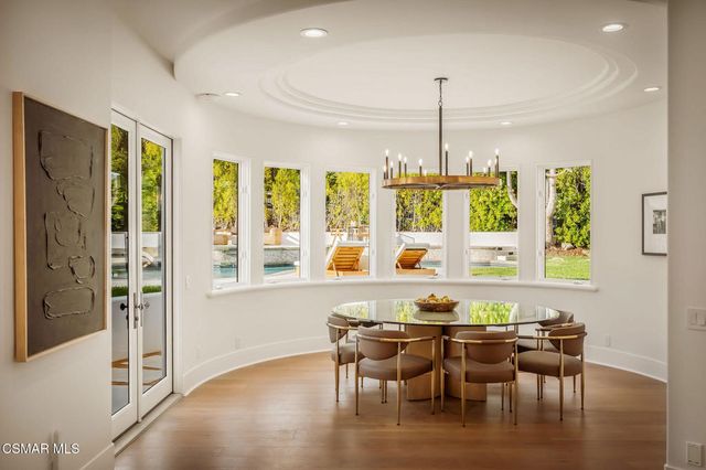 6021 John Muir Road, Hidden Hills, CA 91302