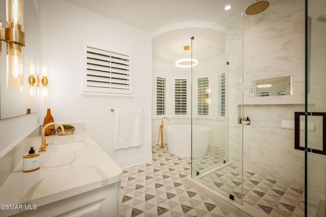 6021 John Muir Road, Hidden Hills, CA 91302