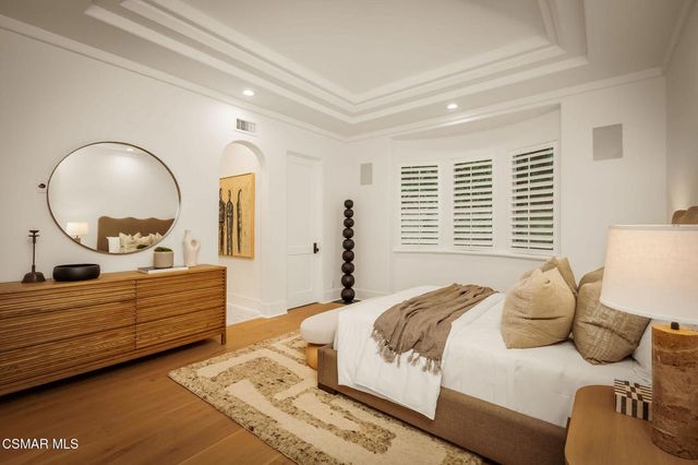 6021 John Muir Road, Hidden Hills, CA 91302