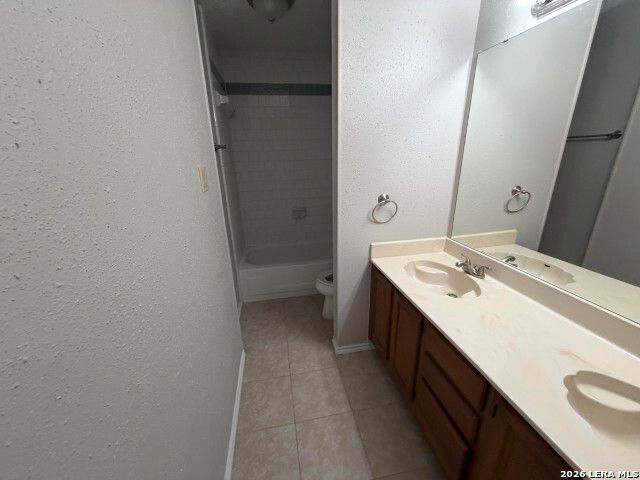 9218 PROCLAMATION DR, San Antonio, TX 78240