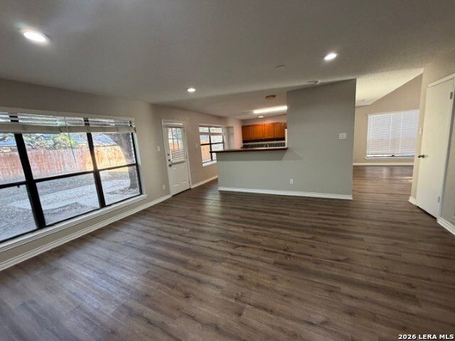 9218 PROCLAMATION DR, San Antonio, TX 78240