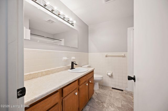 1107 Pawnee Dr, Elizabethtown, KY 42701