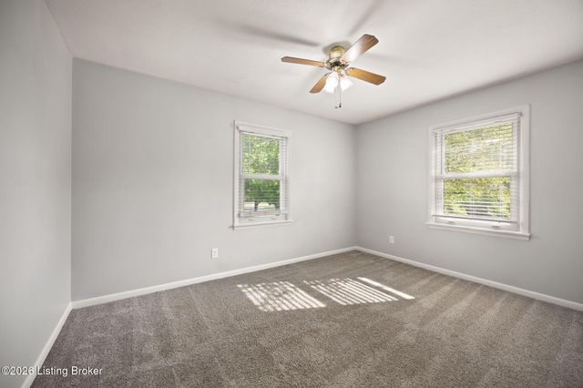 1107 Pawnee Dr, Elizabethtown, KY 42701