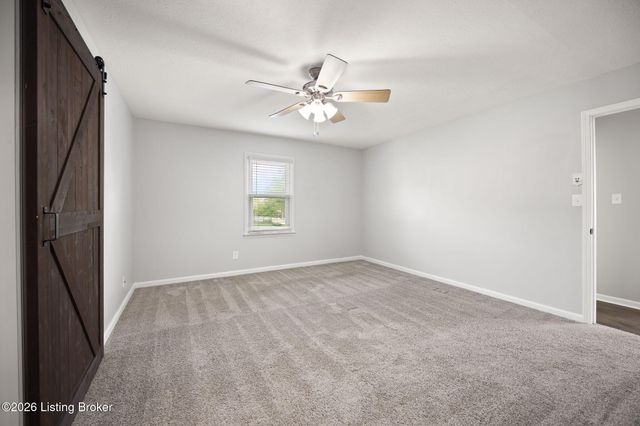 1107 Pawnee Dr, Elizabethtown, KY 42701