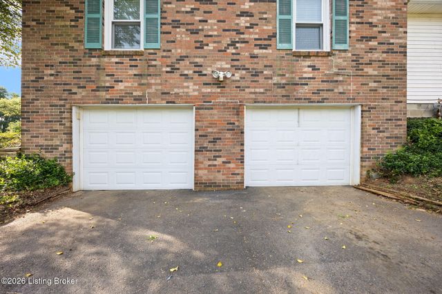 1107 Pawnee Dr, Elizabethtown, KY 42701