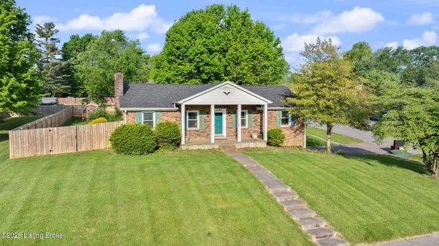 1107 Pawnee Dr, Elizabethtown, KY 42701