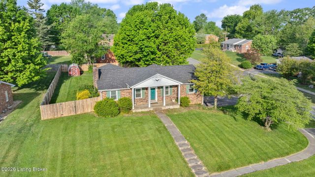 1107 Pawnee Dr, Elizabethtown, KY 42701