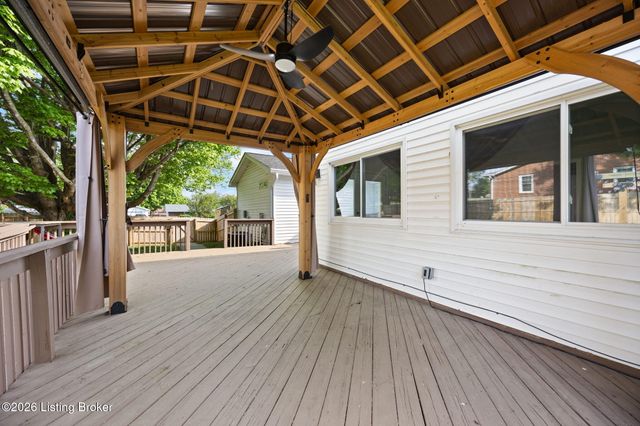 1107 Pawnee Dr, Elizabethtown, KY 42701