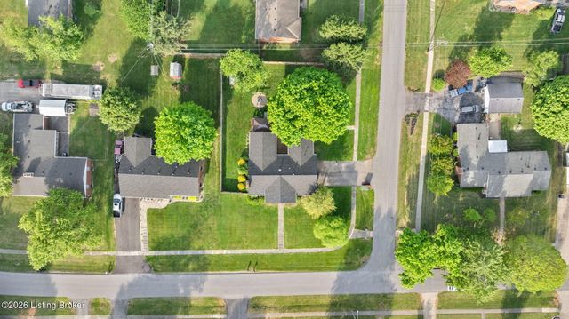 1107 Pawnee Dr, Elizabethtown, KY 42701
