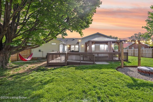 1107 Pawnee Dr, Elizabethtown, KY 42701